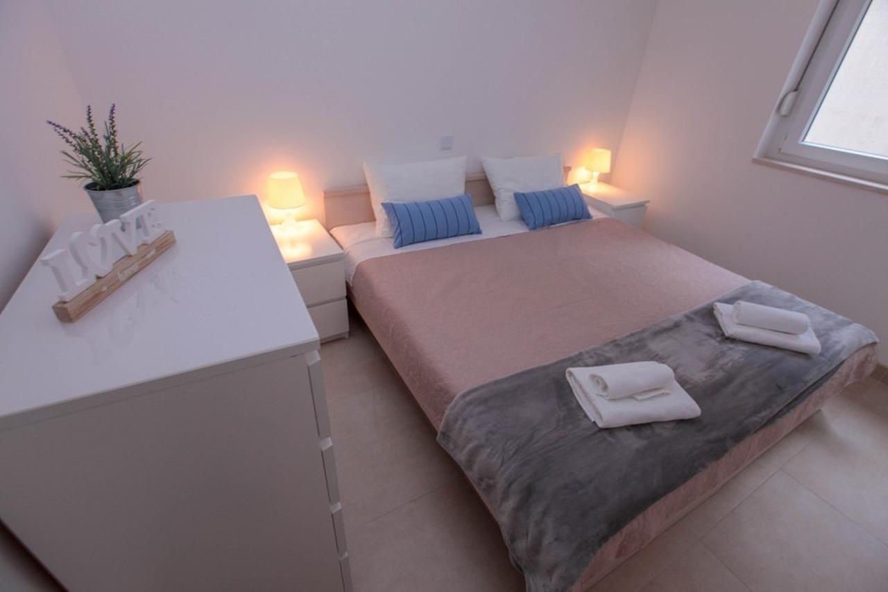 Apartments Zoya 克勒克 外观 照片