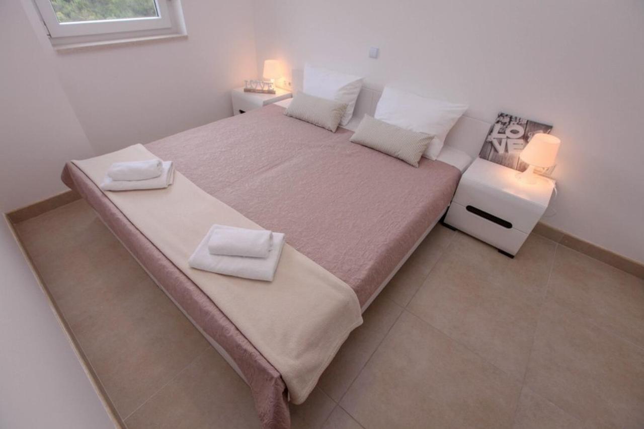 Apartments Zoya 克勒克 外观 照片